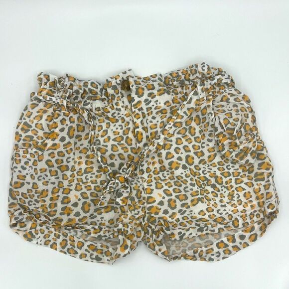 Jak & Peppar Leopard Shorts (10) - Picture 2 of 5